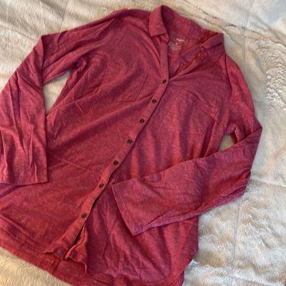 💕 Preloved Woman’s Medium Top Bundle💕 - Picture 6 of 15